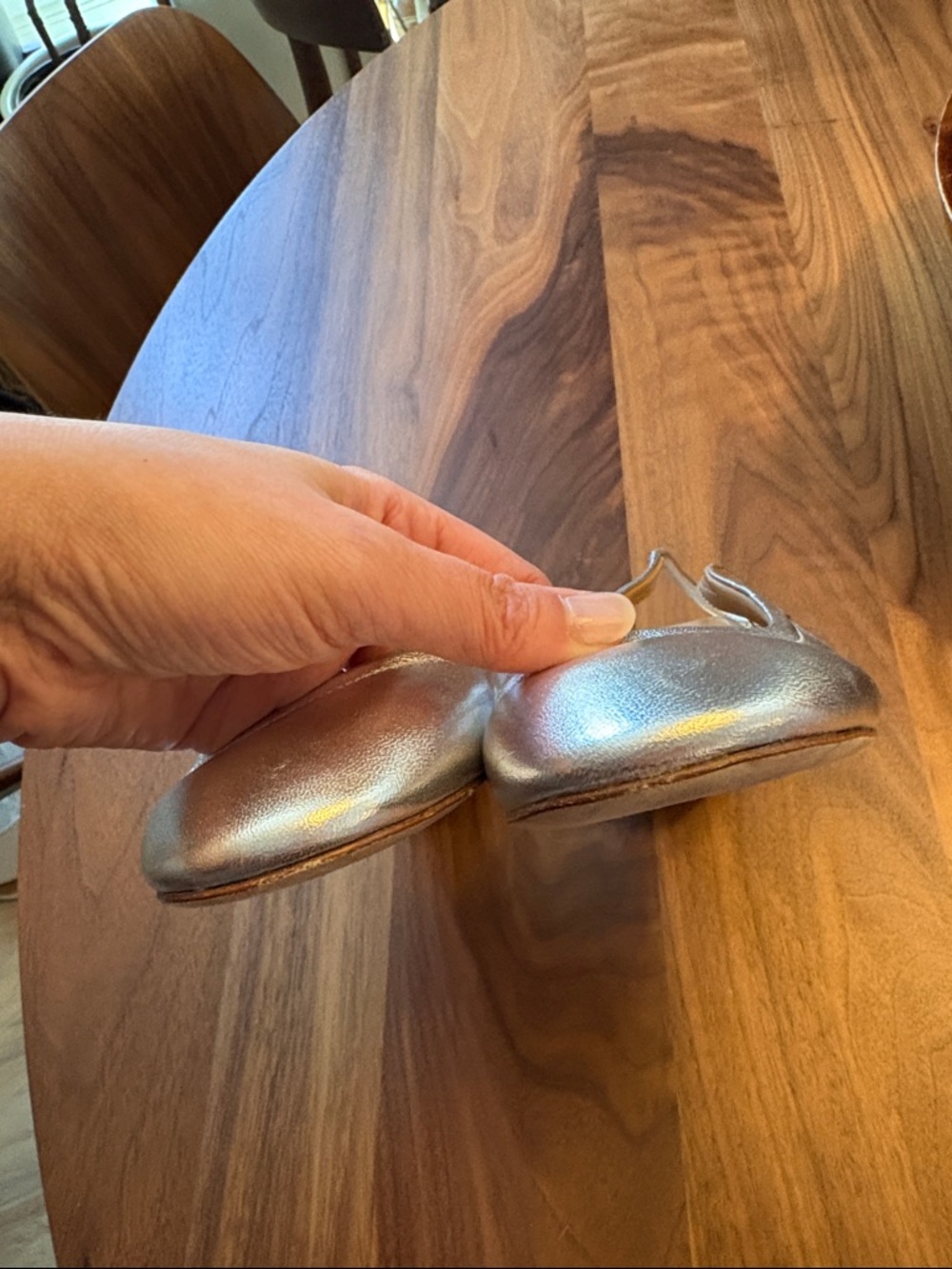 Aeyde Romy Laminated Metallic Silver Pumps - Picture 9 of 15